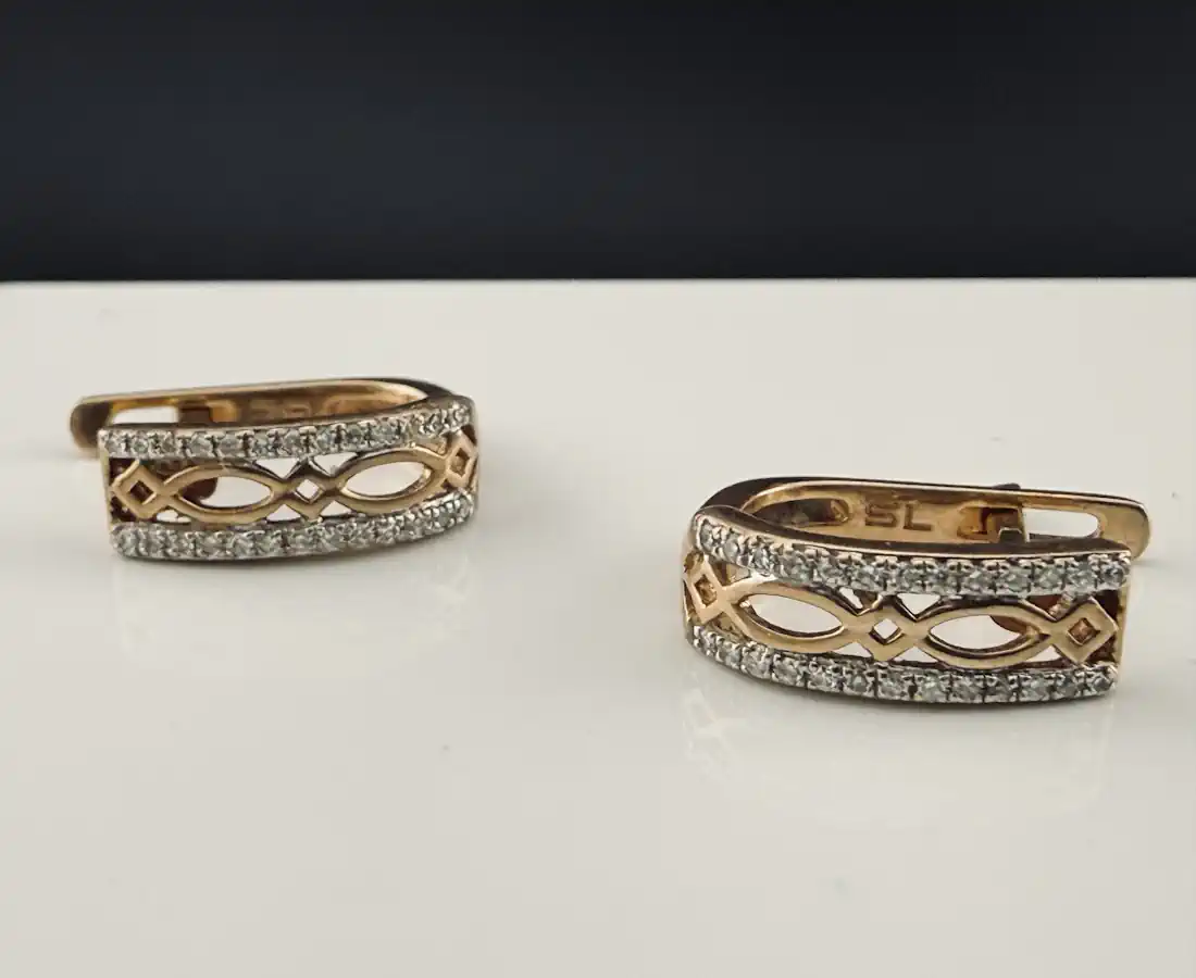 Купить серьги с бриллиантами