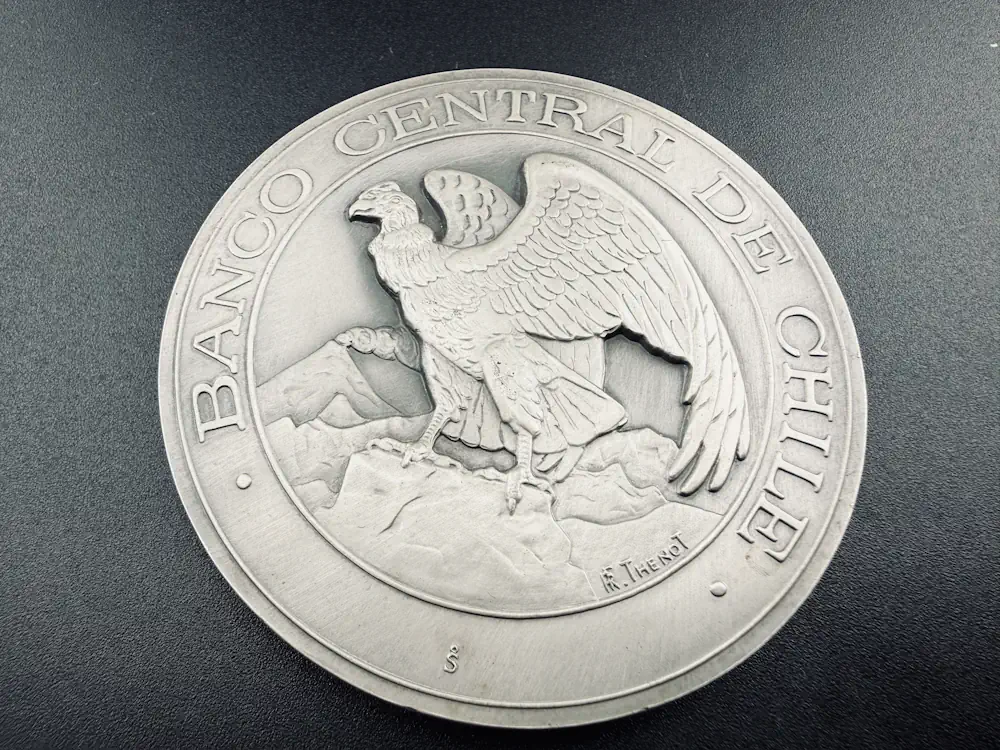 Серебряная медаль спб купить