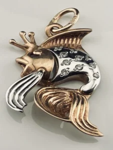 Золотая подвеска золотая рыбка