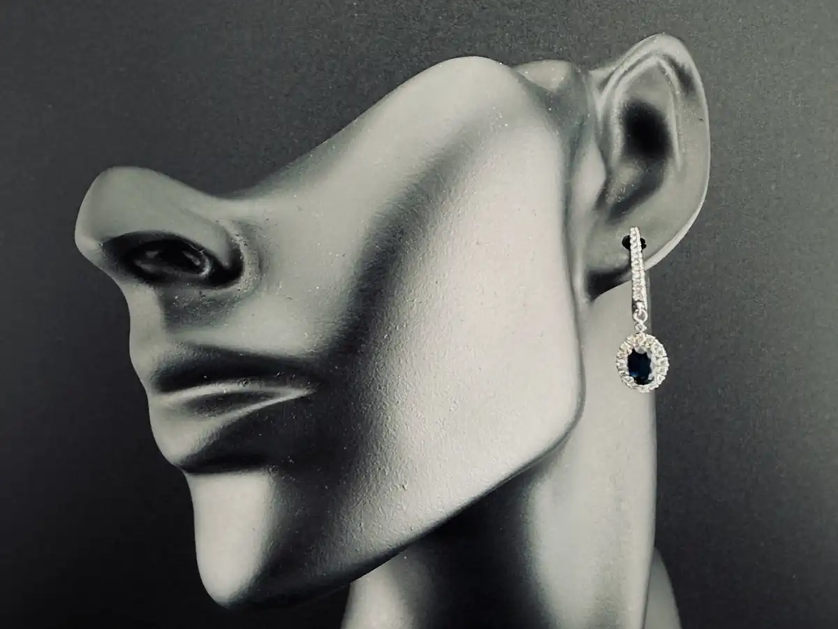 Серьги с натуральным сапфиром