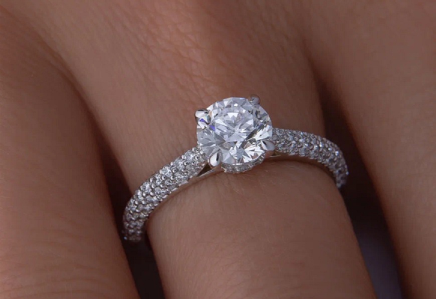 Как богачи выбирают бриллианты