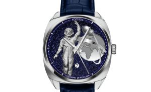 Часы " Полет человека в космос"